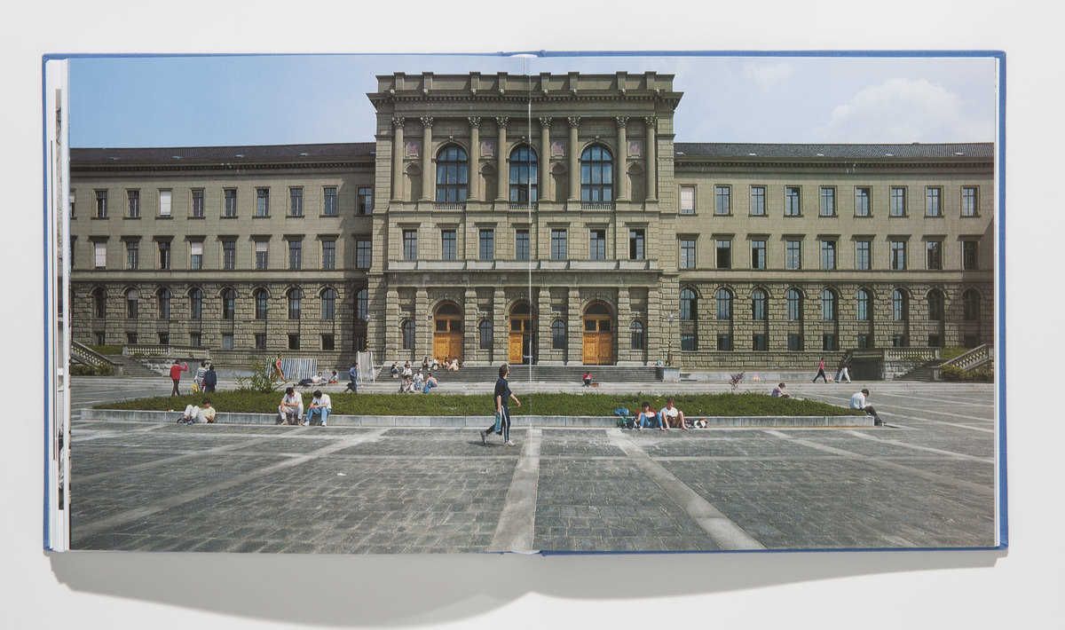 Die Eidgenössische Technische Hochschule (ETH) wurde 1858 bis 1864 gebaut als Technikum von Gottfried Semper gebaut